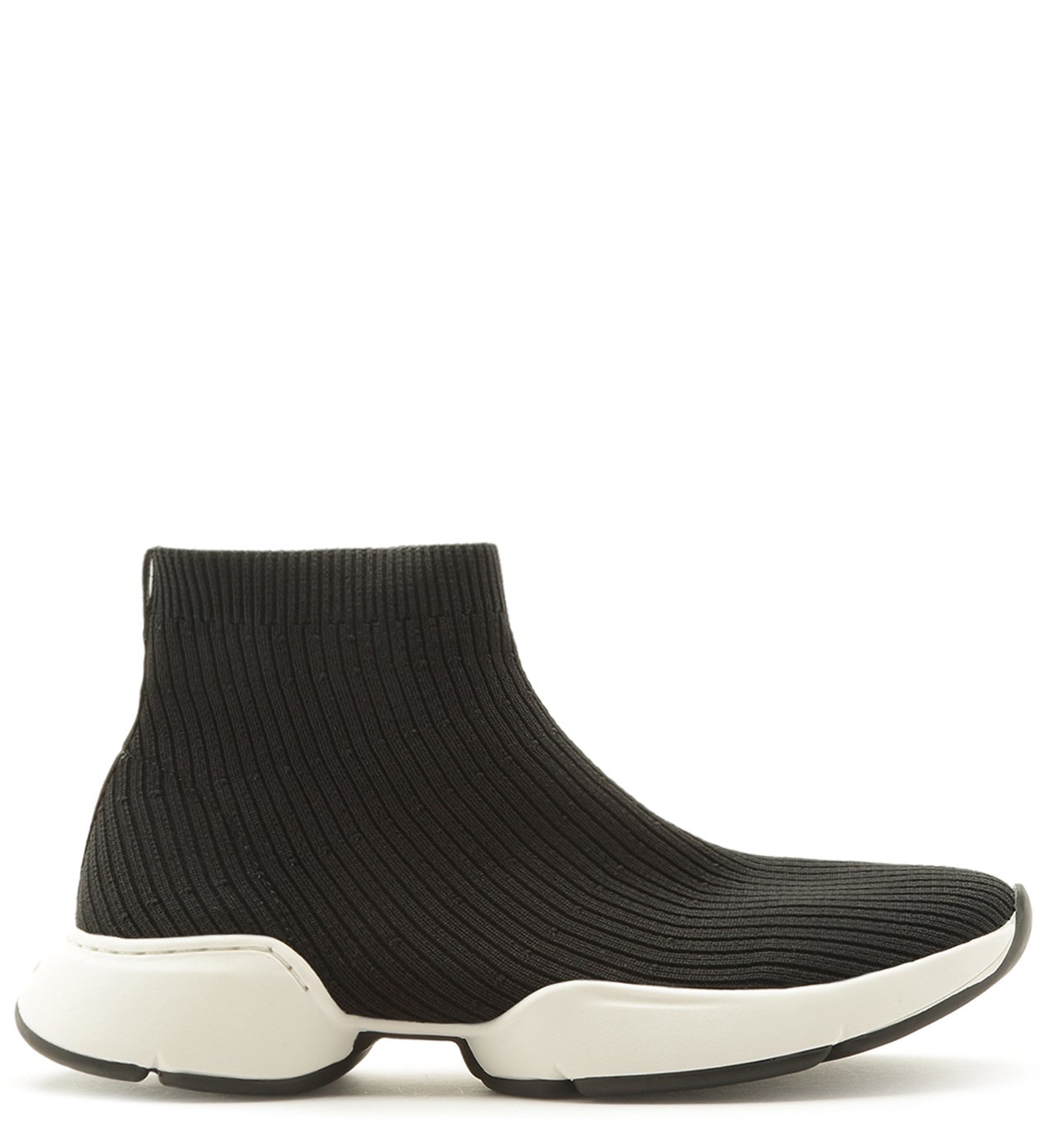 Tênis Slip On Knit Skinny Solado Esportivo Preto | Arezzo